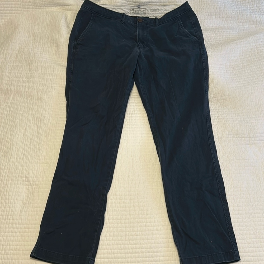 Abercrombie & Fitch navy chinos 34x32